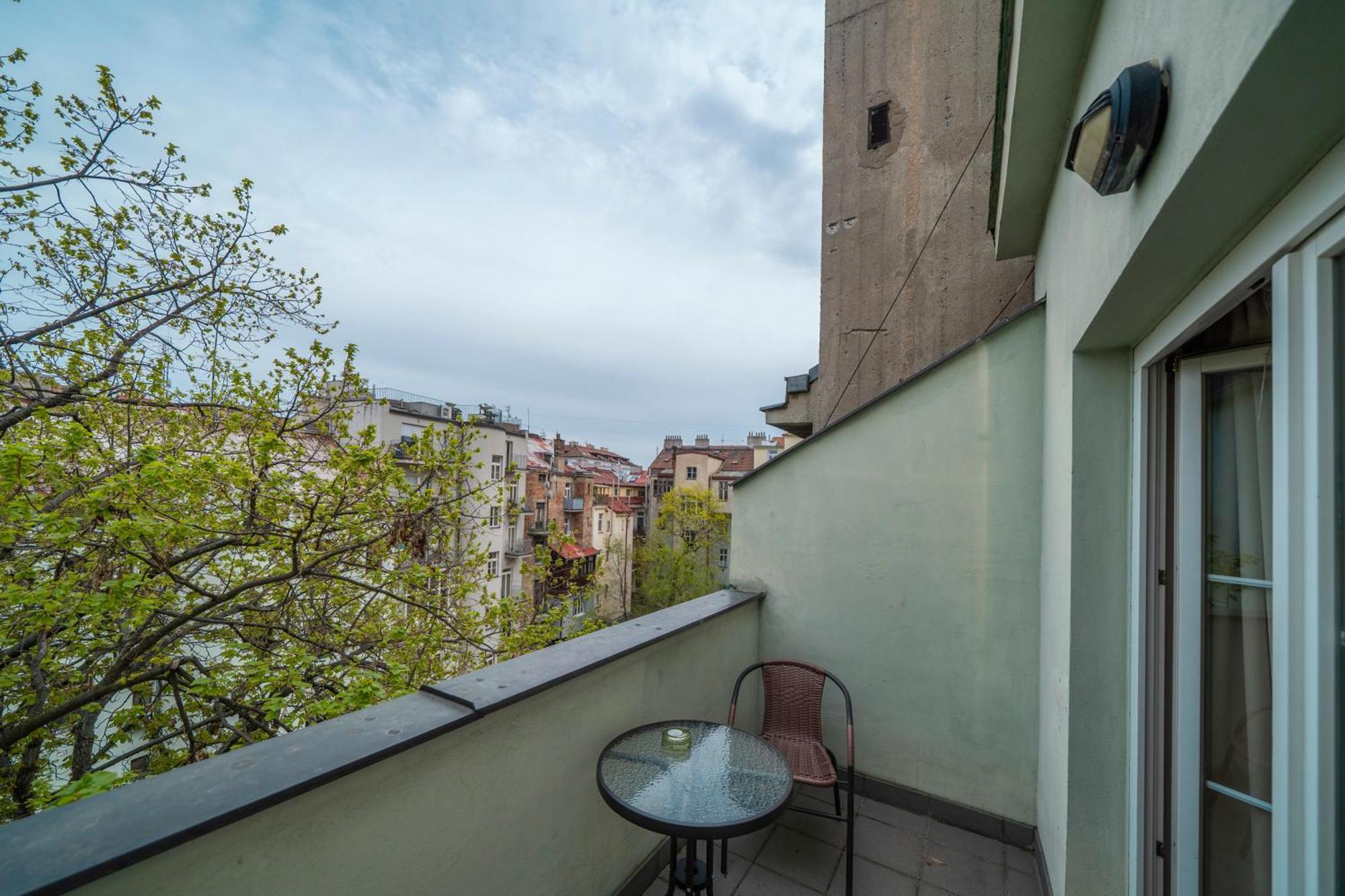 Hotel Raffaello Praga Exterior foto